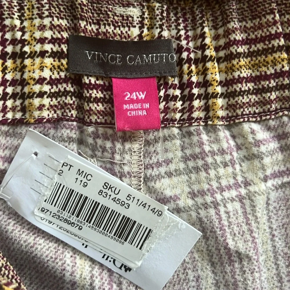 Vince Camuto Plaid Pleated Wide-Leg Pants (Plus Size) - Picture 10 of 15